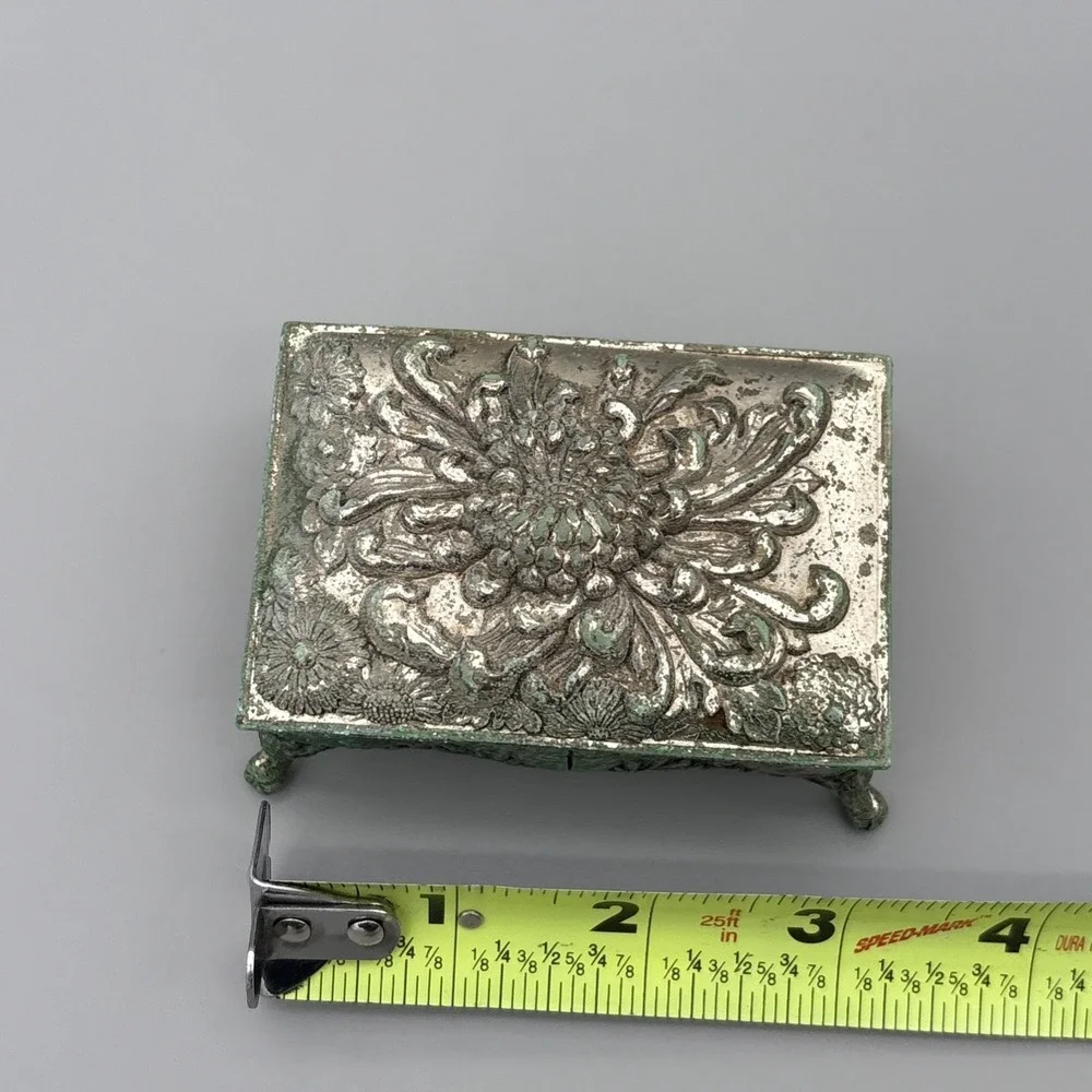Vintage Metal Jewelry Box Trinket Footed Velvet Lining Cross Religious Patina‎